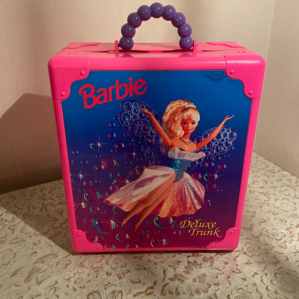 Mattel BUBBLE ANGEL Barbie Deluxe Trunk 💕🫧